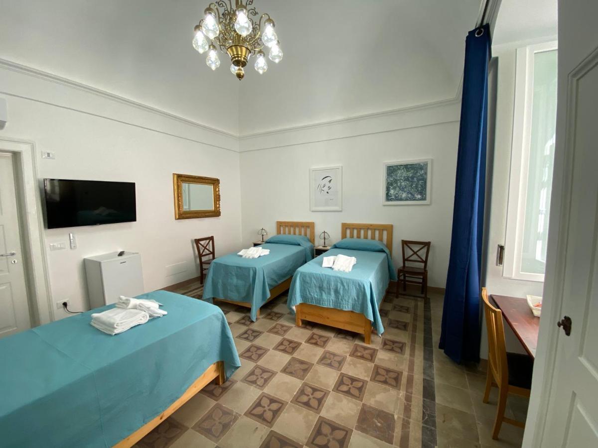 Touristhouse Monopoli 10 Bed & Breakfast Luaran gambar
