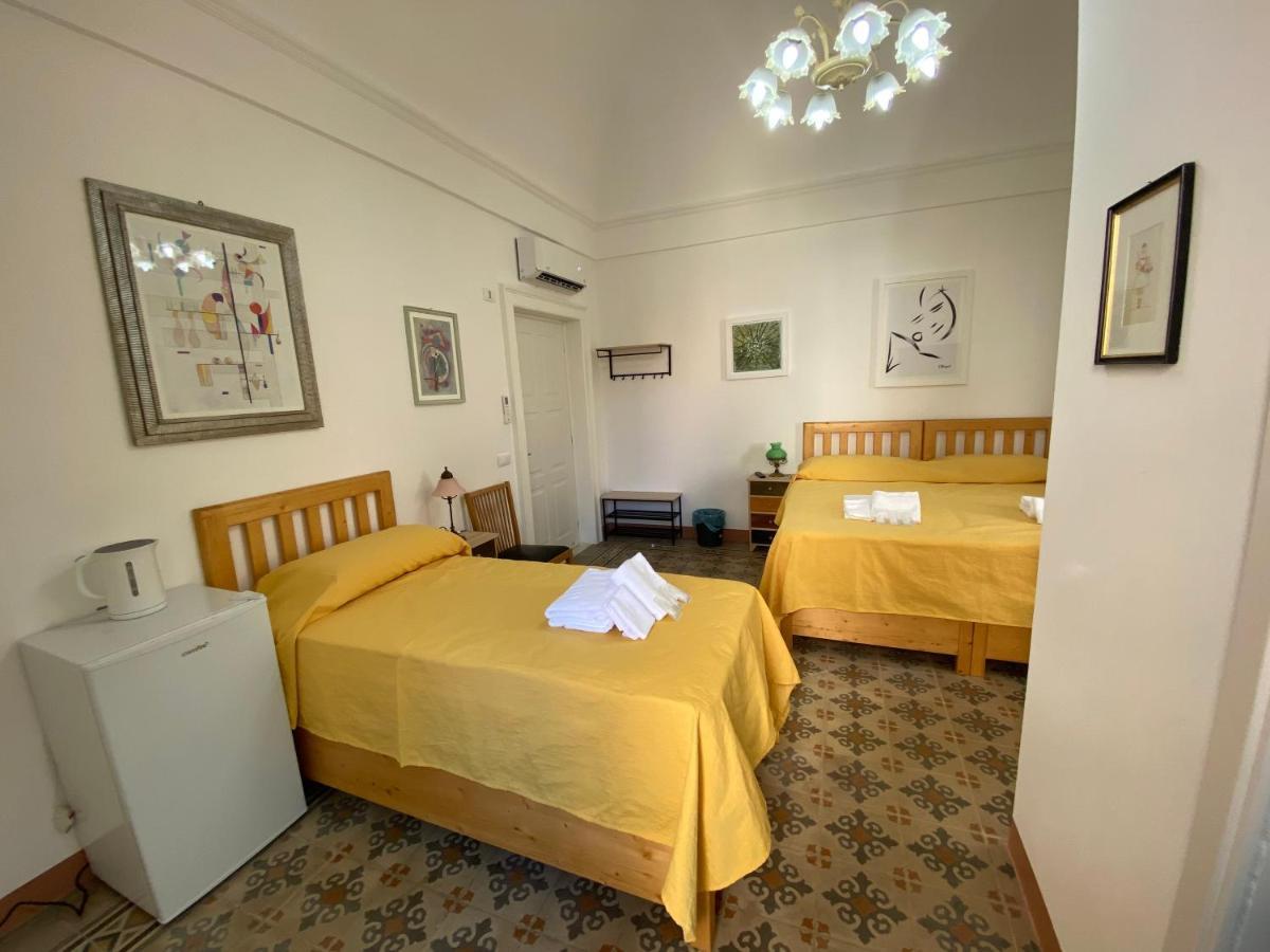 Touristhouse Monopoli 10 Bed & Breakfast Luaran gambar
