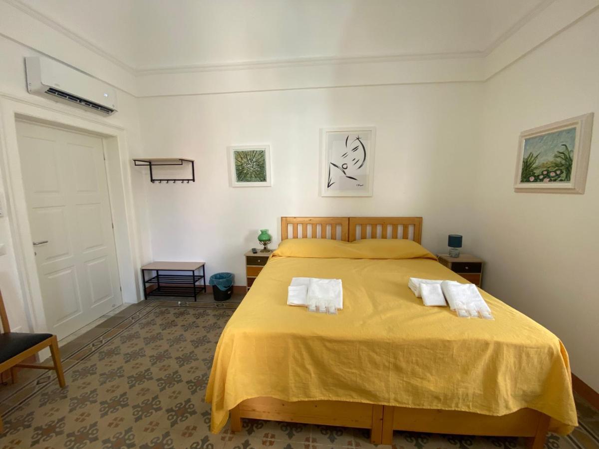 Touristhouse Monopoli 10 Bed & Breakfast Luaran gambar